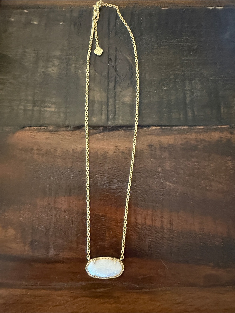 Kendra Scott Elisa statement necklace white Kyocera opal - Picture 4 of 7
